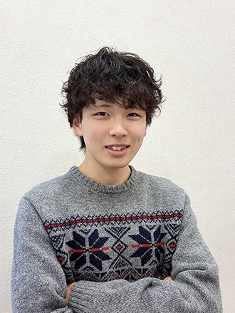 山元 達由希